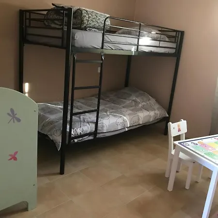 à Pomié Hébergement de vacances *